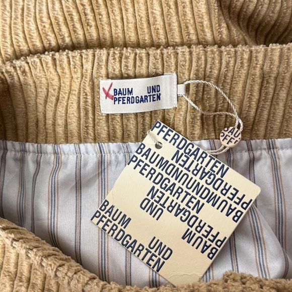 NWT BAUM UND PFERDGARTEN 90s Corduroy High Waist Flap Cargo Pocket Mini Skirt 4 - Picture 6 of 8